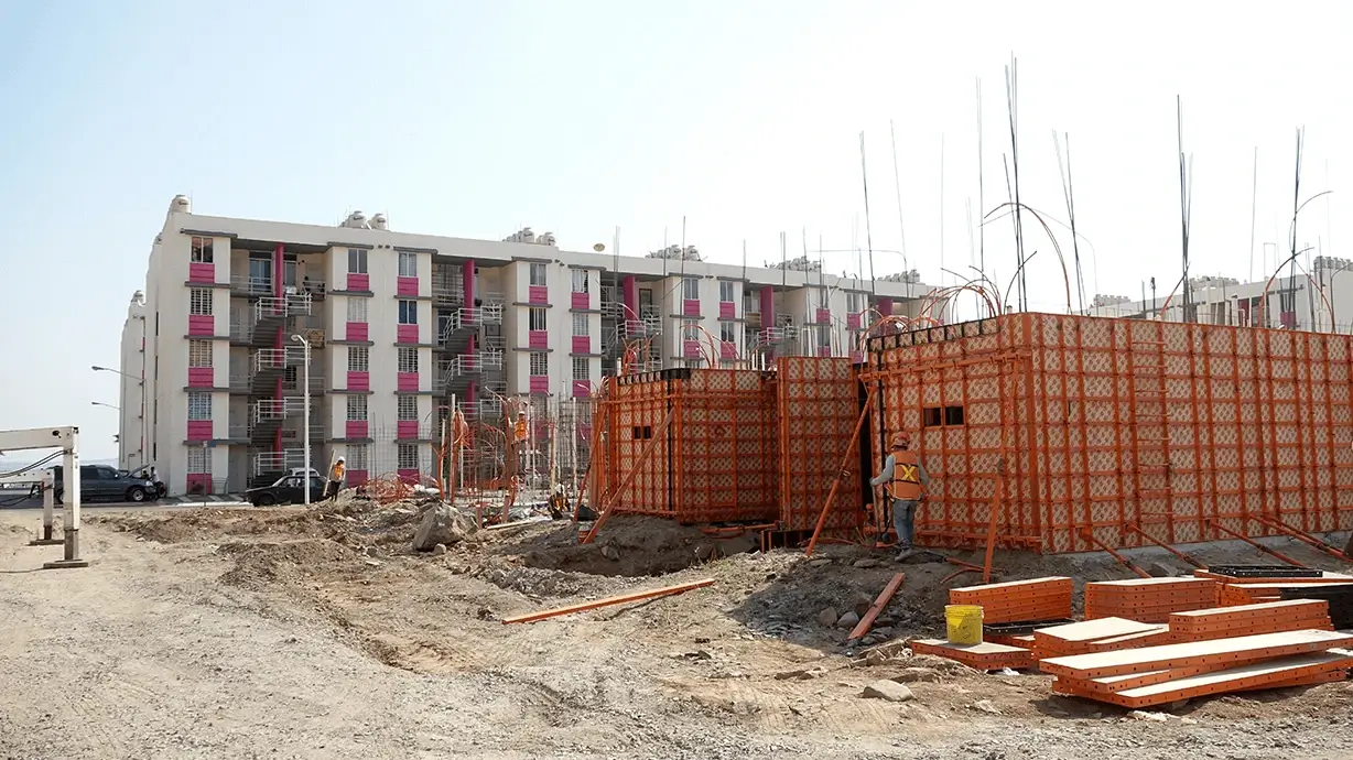 Fraccionamiento en Jalisco 2 - Torres de departamentos